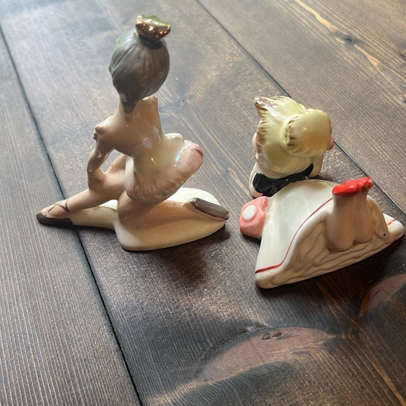 Vintage Birthday cake toppers from 1970’s Porcelain - Picture 13 of 13